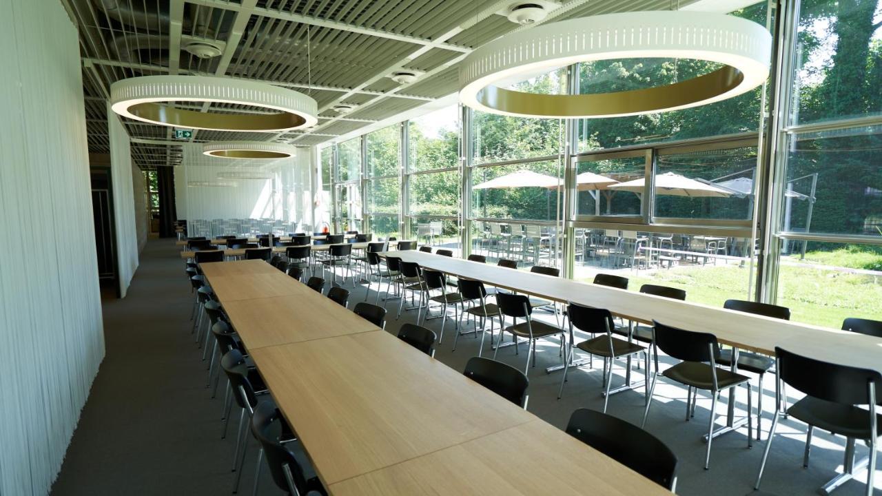 ホテル Centre Loewenberg ムルテン エクステリア 写真