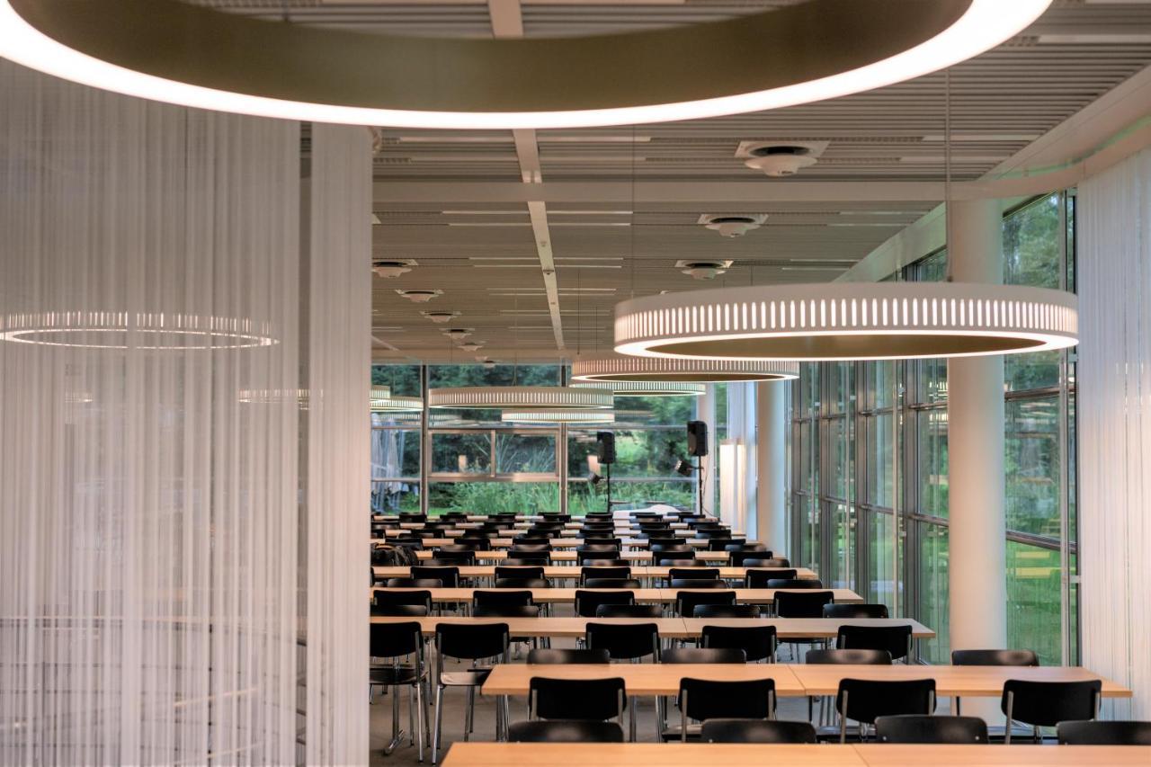 ホテル Centre Loewenberg ムルテン エクステリア 写真